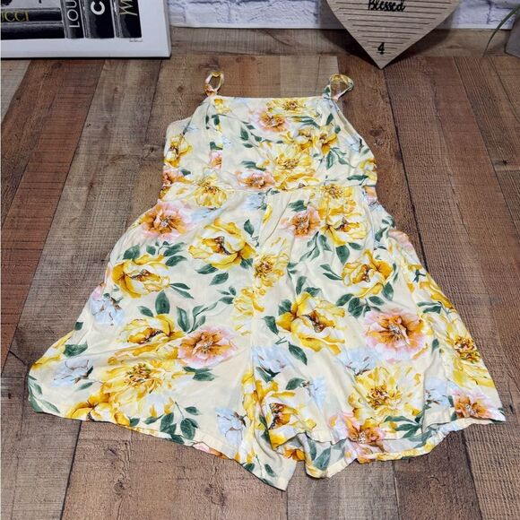 Soft-Woven Cami Romper -- 3.5-inch inseam old navy - Picture 8 of 12